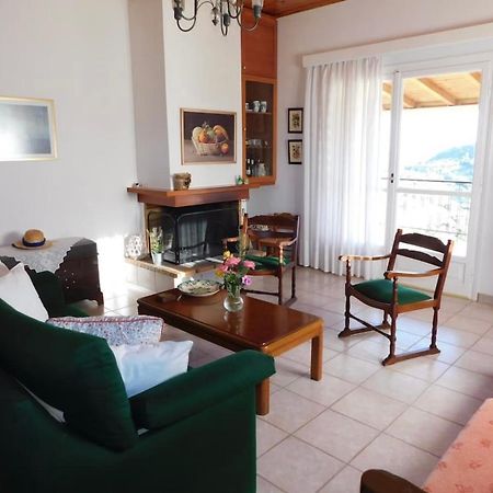 Nirvana Guest House Vasilítsion Eksteriør billede