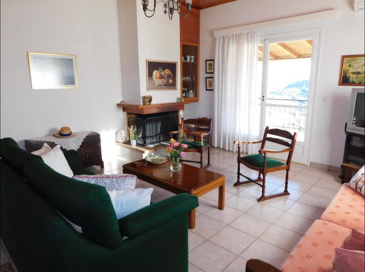Nirvana Guest House Vasilítsion Eksteriør billede