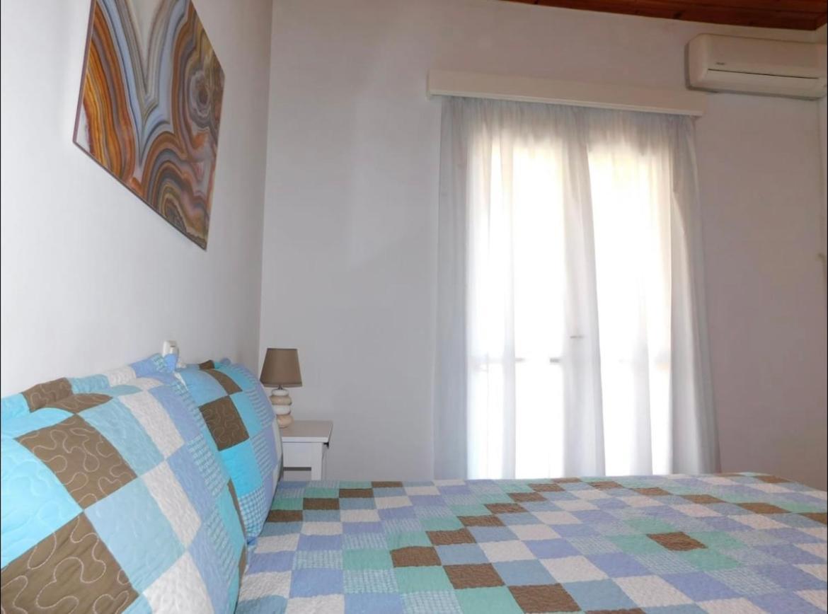 Nirvana Guest House Vasilítsion Eksteriør billede